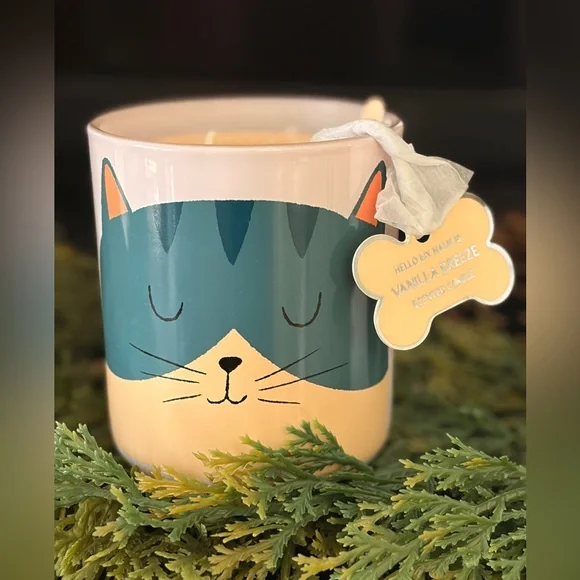 PICK ONE!! Glass Animal Themed Scented Candles - Picture 7 of 16